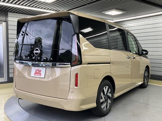 セレナ ＸＶ　登録済未使用車　全周囲カメラ　クリアランスソナー　オートクルーズコントロール　衝突被害軽減システム　両側電動スライドドア　オートマチックハイビーム　オートライト　ＬＥＤヘッドランプ　スマートキー（16枚目）