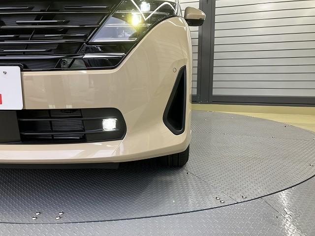 セレナ ＸＶ　登録済未使用車　全周囲カメラ　クリアランスソナー　オートクルーズコントロール　衝突被害軽減システム　両側電動スライドドア　オートマチックハイビーム　オートライト　ＬＥＤヘッドランプ　スマートキー（61枚目）