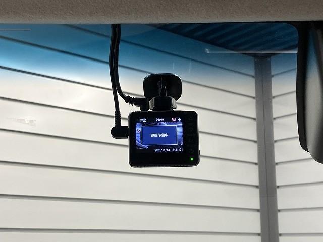 ムーヴ ＸリミテッドＩＩ　ＳＡＩＩＩ　ドライブレコーダー　バックカメラ　ナビ　衝突被害軽減システム　オートマチックハイビーム　オートライト　ＬＥＤヘッドランプ　スマートキー　アイドリングストップ　電動格納ミラー　シートヒーター（6枚目）