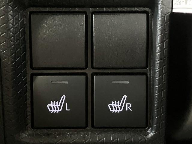 タント カスタムＲＳ　バックカメラ　両側電動スライドドア　クリアランスソナー　衝突被害軽減システム　オートライト　ＬＥＤヘッドランプ　スマートキー　アイドリングストップ　電動格納ミラー　シートヒーター　ベンチシート　ＣＶＴ（9枚目）