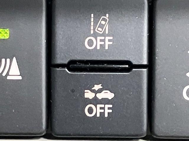 アルトラパン モード　ＥＴＣ　全周囲カメラ　ナビ　ＴＶ　クリアランスソナー　レーンアシスト　衝突被害軽減システム　オートライト　ＨＩＤ　スマートキー　アイドリングストップ　電動格納ミラー　ベンチシート　ＣＶＴ（9枚目）