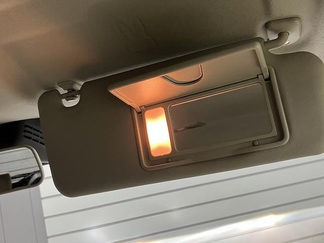 アルトラパン モード　ＥＴＣ　全周囲カメラ　ナビ　ＴＶ　クリアランスソナー　レーンアシスト　衝突被害軽減システム　オートライト　ＨＩＤ　スマートキー　アイドリングストップ　電動格納ミラー　ベンチシート　ＣＶＴ（39枚目）