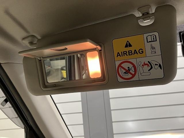 アルトラパン モード　ＥＴＣ　全周囲カメラ　ナビ　ＴＶ　クリアランスソナー　レーンアシスト　衝突被害軽減システム　オートライト　ＨＩＤ　スマートキー　アイドリングストップ　電動格納ミラー　ベンチシート　ＣＶＴ（41枚目）