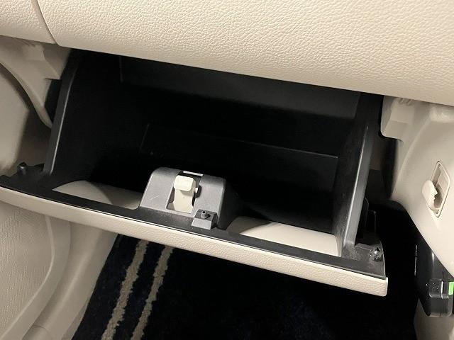 アルトラパン モード　ＥＴＣ　全周囲カメラ　ナビ　ＴＶ　クリアランスソナー　レーンアシスト　衝突被害軽減システム　オートライト　ＨＩＤ　スマートキー　アイドリングストップ　電動格納ミラー　ベンチシート　ＣＶＴ（47枚目）