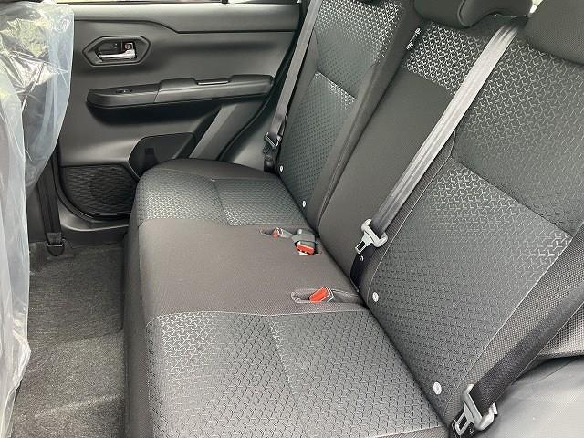 ライズ Ｘ　登録済未使用車　クリアランスソナー　衝突被害軽減システム　オートライト　ＬＥＤヘッドランプ　スマートキー　アイドリングストップ　電動格納ミラー　ＣＶＴ　盗難防止システム　衝突安全ボディ　ＡＢＳ　ＥＳＣ（21枚目）