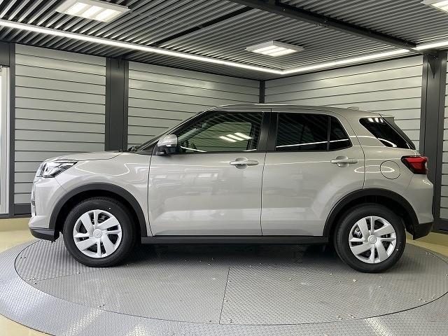 ライズ Ｘ　登録済未使用車　クリアランスソナー　衝突被害軽減システム　オートライト　ＬＥＤヘッドランプ　スマートキー　アイドリングストップ　電動格納ミラー　ＣＶＴ　盗難防止システム　衝突安全ボディ　ＡＢＳ　ＥＳＣ（44枚目）