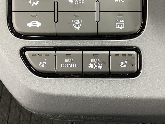 フリード エアー　ＥＸ　登録済未使用車　クリアランスソナー　オートクルーズコントロール　レーンアシスト　衝突被害軽減システム　両側電動スライドドア　オートライト　ＬＥＤヘッドランプ　スマートキー　電動格納ミラー　シートヒータ（55枚目）