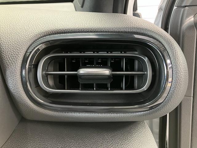 ヤリスクロス ハイブリッドＺ　登録済未使用車　クリアランスソナー　オートクルーズコントロール　レーンアシスト　衝突被害軽減システム　ナビ　オートマチックハイビーム　ＬＥＤヘッドランプ　アルミホイール　電動格納ミラー　シートヒーター（36枚目）