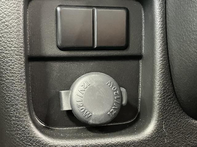 ソリオ Ｇ　クリアランスソナー　レーンアシスト　衝突被害軽減システム　両側スライドドア　オートライト　スマートキー　電動格納ミラー　フルフラット　ウォークスルー　ＣＶＴ　アルミホイール　盗難防止システム（38枚目）