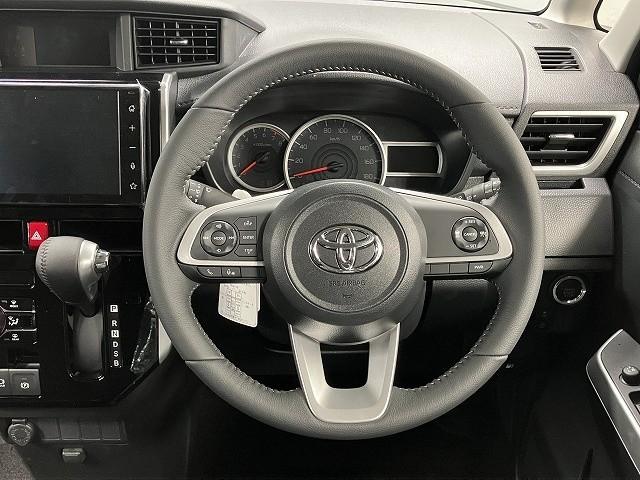 ルーミー カスタムＧ　登録済未使用車　バックカメラ　ＴＶ　両側電動スライドドア　クリアランスソナー　オートクルーズコントロール　衝突被害軽減システム　アルミホイール　オートライト　ＬＥＤヘッドランプ　スマートキー（3枚目）