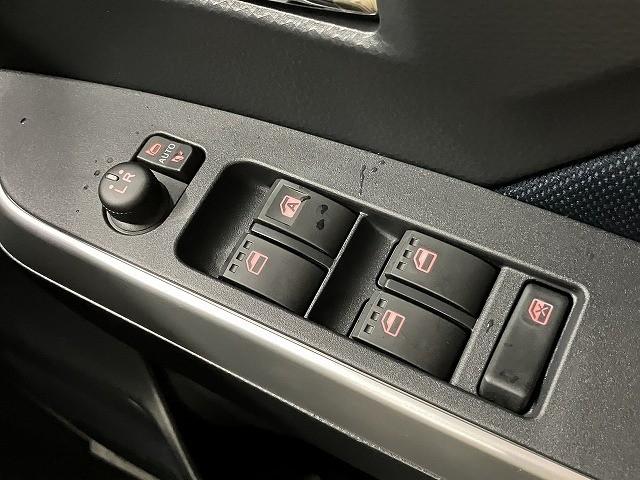 ルーミー カスタムＧ　登録済未使用車　バックカメラ　ＴＶ　両側電動スライドドア　クリアランスソナー　オートクルーズコントロール　衝突被害軽減システム　アルミホイール　オートライト　ＬＥＤヘッドランプ　スマートキー（53枚目）