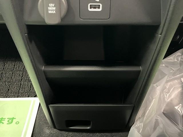 フリード エアー　ＥＸ　登録済未使用車　クリアランスソナー　オートクルーズコントロール　衝突被害軽減システム　両側電動スライドドア　オートライト　ＬＥＤヘッドランプ　スマートキー　電動格納ミラー　シートヒーター（58枚目）