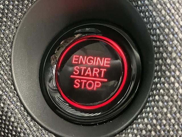 フリード エアー　ＥＸ　登録済未使用車　クリアランスソナー　オートクルーズコントロール　衝突被害軽減システム　両側電動スライドドア　オートライト　ＬＥＤヘッドランプ　スマートキー　電動格納ミラー　シートヒーター（10枚目）