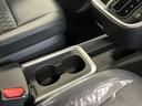 ハイブリッドＳ－Ｚ　登録済未使用車　バックカメラ　ナビ　ＴＶ　オートクルーズコントロール　レーンアシスト　衝突被害軽減システム　両側電動スライドドア　オートマチックハイビーム　オートライト　ＬＥＤヘッドランプ（24枚目）