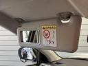 プレミアムＧ　ＨＥＶ　登録済未使用車　クリアランスソナー　オートクルーズコントロール　レーンアシスト　衝突被害軽減システム　オートライト　ＬＥＤヘッドランプ　アルミホイール　スマートキー　電動格納ミラー　シートヒーター（45枚目）
