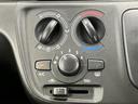 ＦＡ　クリアランスソナー　衝突被害軽減システム　オートライト　電動格納ミラー　ベンチシート　ＣＶＴ　盗難防止システム　ＡＢＳ　ＥＳＣ　ＣＤ　ミュージックプレイヤー接続可　衝突安全ボディ　エアコン（49枚目）