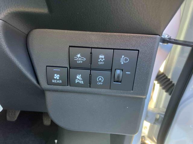 ハイゼットカーゴ クルーズ 4WDマニュアル 登録済み未使用車 保証 新車保証・まごころ保証 1年間・走行距離無制限付き(7枚目)