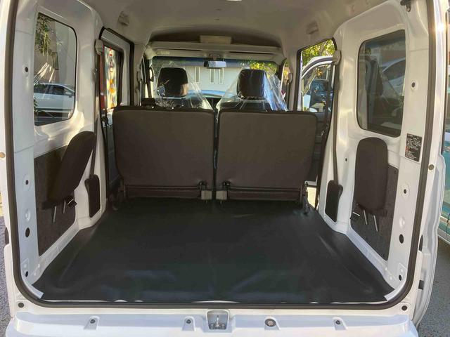 ハイゼットカーゴ クルーズ 4WDマニュアル 登録済み未使用車 保証 新車保証・まごころ保証 1年間・走行距離無制限付き(13枚目)