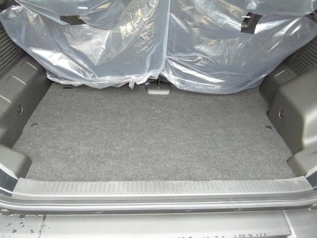 ジムニーノマド ＦＣ　アダプティブコントロールシステム　クリアランスソナー　シートヒーター　１５インチアルミホイール　ＬＥＤヘッドライト　衝突被害軽減システム　衝突安全ボディ　運転席助手席サイドエアバッグ　盗難防止システム（22枚目）