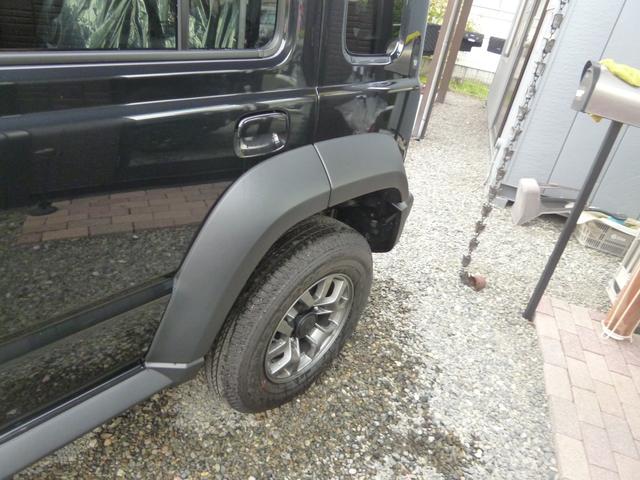 ジムニーノマド ＦＣ　アダプティブコントロールシステム　クリアランスソナー　シートヒーター　１５インチアルミホイール　ＬＥＤヘッドライト　衝突被害軽減システム　衝突安全ボディ　運転席助手席サイドエアバッグ　盗難防止システム（30枚目）