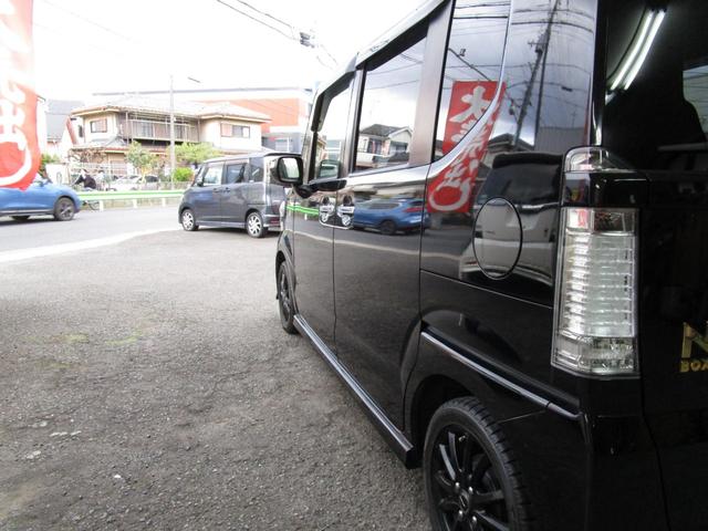 Ｎ－ＢＯＸ モデューロＸ　Ｇ・ターボパッケージ　スマートキー　ＩＣターボ　ナビ　ＴＶ　Ｂカメラ　ＥＴＣ　Ｂｌｕｅｔｏｏｔｈ　両側パワースライドドア　ＨＩＤライト（5枚目）