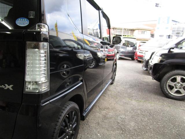 Ｎ－ＢＯＸ モデューロＸ　Ｇ・ターボパッケージ　スマートキー　ＩＣターボ　ナビ　ＴＶ　Ｂカメラ　ＥＴＣ　Ｂｌｕｅｔｏｏｔｈ　両側パワースライドドア　ＨＩＤライト（6枚目）