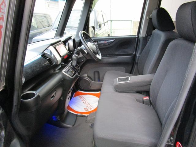 Ｎ－ＢＯＸ モデューロＸ　Ｇ・ターボパッケージ　スマートキー　ＩＣターボ　ナビ　ＴＶ　Ｂカメラ　ＥＴＣ　Ｂｌｕｅｔｏｏｔｈ　両側パワースライドドア　ＨＩＤライト（15枚目）