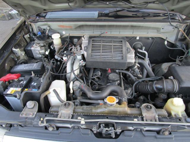 キックス ＲＸ　キーレス　４Ｗｄターボ　ＡＢＳ　ナビ　ＴＶ　Ｂｌｕｅｔｏｏｔｈ　　シートヒーター　タイベル交換（9枚目）