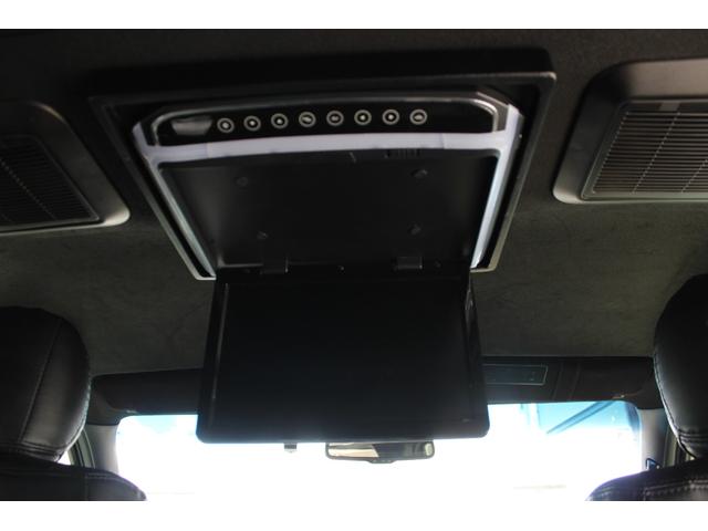 ハイエースバン 　両側電動スライドドア　ＬＥＤヘッドライト　バットフェイス　フロントスポイラー　後期型タイプドアミラー　ホワイトレーター　ベットキット　ナビゲーションＴＶバックカメラ　後席フィリップダウンモニター（31枚目）