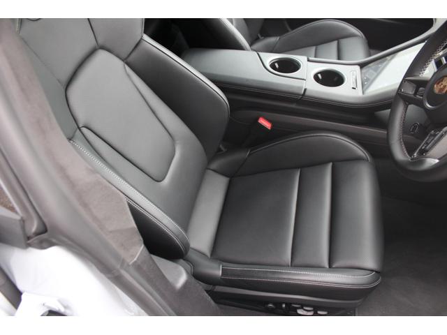 タイカン タイカンＧＴＳ　ＢＯＳＥ２１インチアルミアクセントパッケージシートベンチレージョンドライブレコダーＰＤＣＣスポーツ（32枚目）