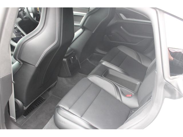 タイカン タイカンＧＴＳ　ＢＯＳＥ２１インチアルミアクセントパッケージシートベンチレージョンドライブレコダーＰＤＣＣスポーツ（35枚目）