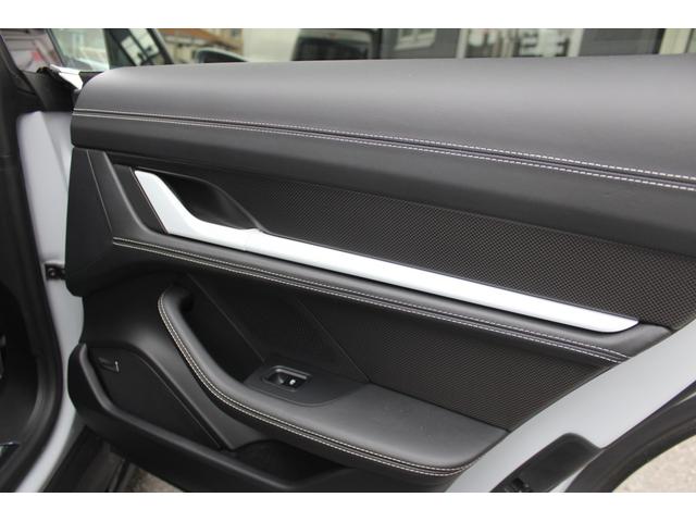 タイカン タイカンＧＴＳ　ＢＯＳＥ２１インチアルミアクセントパッケージシートベンチレージョンドライブレコダーＰＤＣＣスポーツ（39枚目）