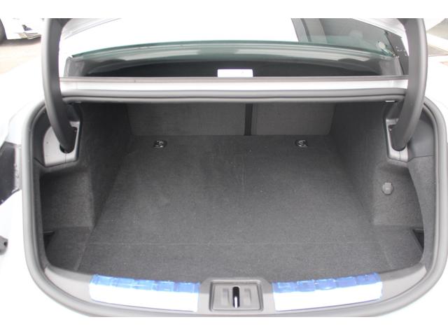 タイカン タイカンＧＴＳ　ＢＯＳＥ２１インチアルミアクセントパッケージシートベンチレージョンドライブレコダーＰＤＣＣスポーツ（42枚目）