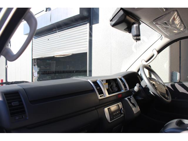 ハイエースバン ロングスーパーGL アースカラーパッケージ 両側電動スライドドア LEDライト フォグデジタルインナーミラー パノラミックビューモニター 4WDディーゼル寒冷地仕様(20枚目)