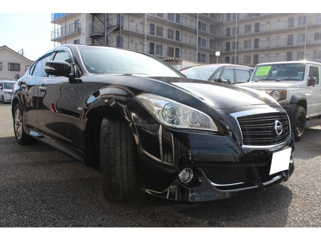 フーガ ３７０ＧＴ　純正ナビゲーションＴＶバックカメラフロントインパル仕様バンパー　黒革シート　パワーシート　シートヒータープッシュスタートインテリジェントキー（11枚目）