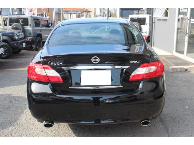 フーガ ３７０ＧＴ　純正ナビゲーションＴＶバックカメラフロントインパル仕様バンパー　黒革シート　パワーシート　シートヒータープッシュスタートインテリジェントキー（14枚目）
