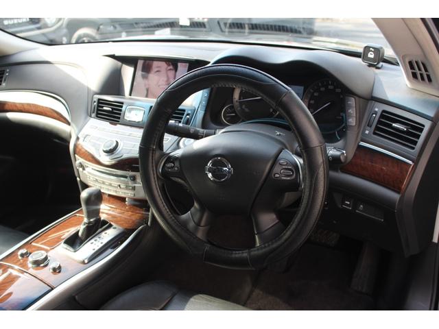 フーガ ３７０ＧＴ　純正ナビゲーションＴＶバックカメラフロントインパル仕様バンパー　黒革シート　パワーシート　シートヒータープッシュスタートインテリジェントキー（23枚目）