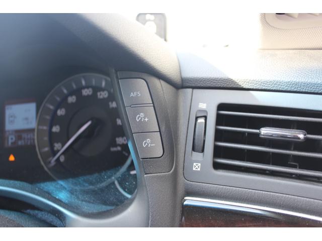 フーガ ３７０ＧＴ　純正ナビゲーションＴＶバックカメラフロントインパル仕様バンパー　黒革シート　パワーシート　シートヒータープッシュスタートインテリジェントキー（31枚目）