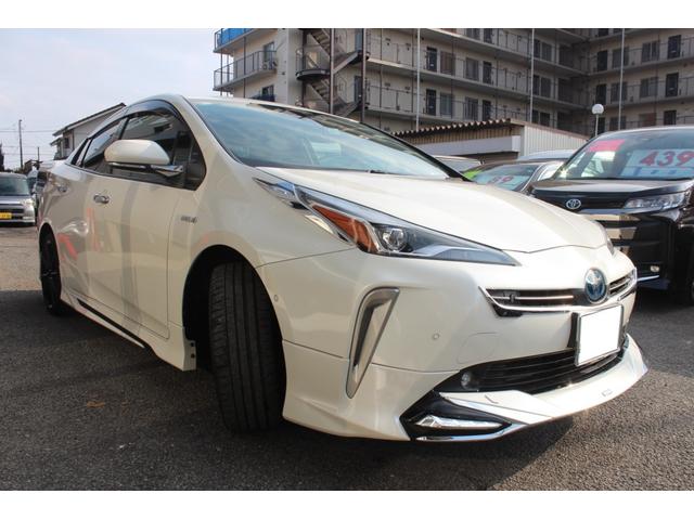 プリウス Ａツーリングセレクション　４ＷＤ　９インチナビゲーションＴＶバックカメラＥＴＣ　黒レザーシートパワーシート　シートヒーター　モデリスタエアロ　ＬＥＤライト（10枚目）