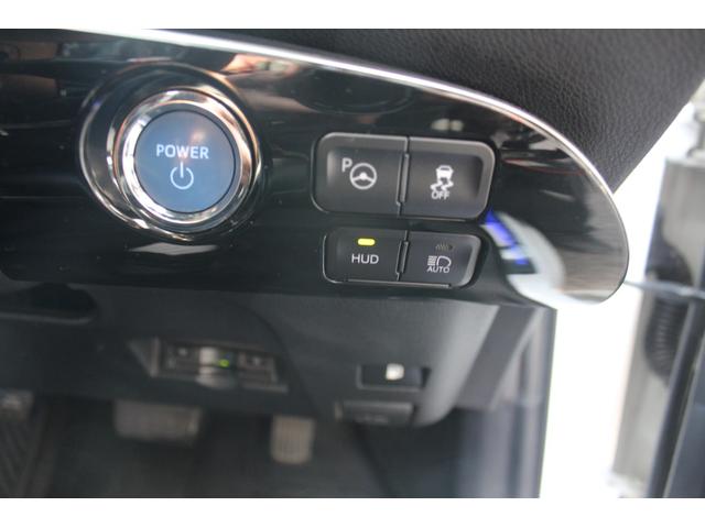 プリウス Ａツーリングセレクション　４ＷＤ　９インチナビゲーションＴＶバックカメラＥＴＣ　黒レザーシートパワーシート　シートヒーター　モデリスタエアロ　ＬＥＤライト（21枚目）