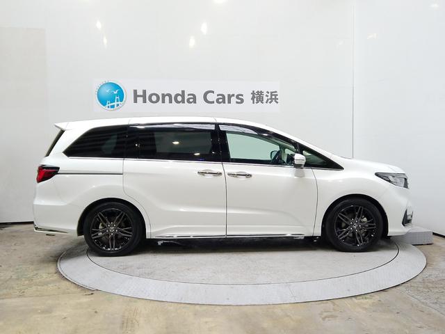 オデッセイハイブリッド ｅ：ＨＥＶアブソルート・ＥＸ　７人　後席モニター　全周囲カメラ　前後ドラレコ　メモリーナビ　ＥＴＣ　純正アルミ　ドアバイザー　ＬＥＤライト　シ－トヒ－タ－　両側ＰＳＤ　パワ－シ－ト　整備記録簿　フルセグ　アイドルストップ　キーレス（8枚目）
