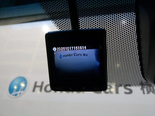 ステップワゴンスパーダ スパーダホンダセンシング　ワンオーナー車・ＨｏｎｄａＳＥＮＳＩＮＧ・メモリーインターナビ・後席モニター・全周囲カメラ・デュアルエアコン　ターボ車（5枚目）