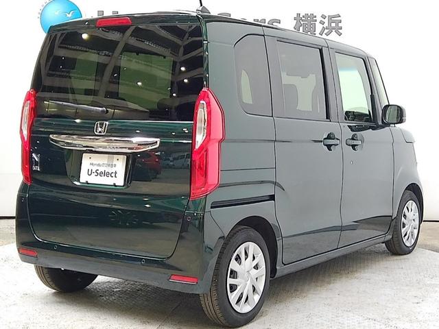 フィット ｅ：ＨＥＶホーム　当社デモカー　ＨｏｎｄａＳＥＮＳＩＮＧ　メモリーナビ　リアカメラ　ＥＴＣ　ＵＳＢ入力端子　ＬＥＤ　前後誤発進抑制機能　クリソナ　助手席エアバッグ　運転席エアバッグ　アイドリングストップ　ＵＳＢ接続（19枚目）