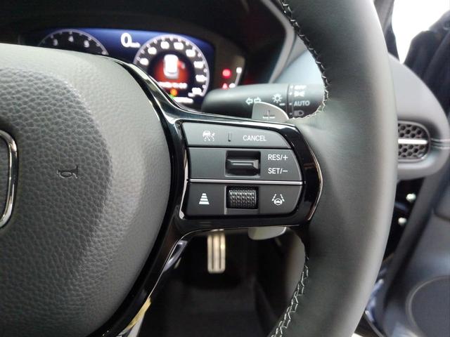 ZR-V Z 当社デモカー HondaSENSING ドラレコ ナビ 全周囲カメラ BSI ETC 純正アルミ Dレコ 盗難防止システム インテリキー カーテンエアバック 地デジ VSA Bカメラ クルコン USB(8枚目)