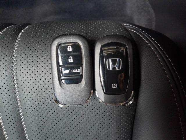 ZR-V Z 当社デモカー HondaSENSING ドラレコ ナビ 全周囲カメラ BSI ETC 純正アルミ Dレコ 盗難防止システム インテリキー カーテンエアバック 地デジ VSA Bカメラ クルコン USB(11枚目)