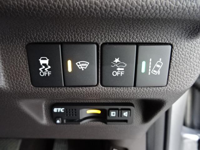 フリード Ｇ・ホンダセンシング　６人　メモリーナビ　リアカメラ　両側電動ドア　Ｂｌｕｅｔｏｏｔｈ　フルセグＴＶ　ＥＴＣ　ＬＥＤライト　ワンオーナー　Ｆセグ　追突被害軽減ブレーキ　ｉストップ　Ｗエアバッグ　パワーウィンドウ　１オ－ナ－（5枚目）