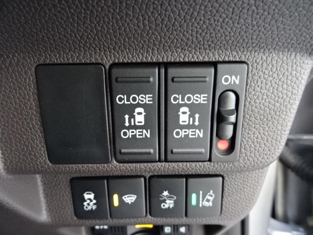 フリード Ｇ・ホンダセンシング　６人　メモリーナビ　リアカメラ　両側電動ドア　Ｂｌｕｅｔｏｏｔｈ　フルセグＴＶ　ＥＴＣ　ＬＥＤライト　ワンオーナー　Ｆセグ　追突被害軽減ブレーキ　ｉストップ　Ｗエアバッグ　パワーウィンドウ　１オ－ナ－（8枚目）