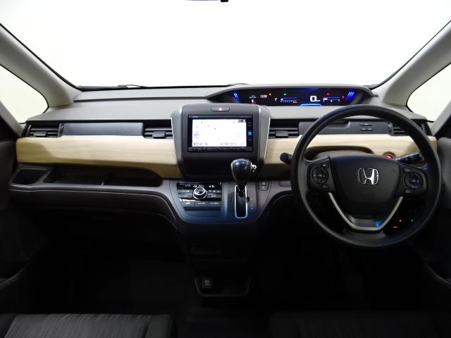 フリード Ｇ・ホンダセンシング　６人　メモリーナビ　リアカメラ　両側電動ドア　Ｂｌｕｅｔｏｏｔｈ　フルセグＴＶ　ＥＴＣ　ＬＥＤライト　ワンオーナー　Ｆセグ　追突被害軽減ブレーキ　ｉストップ　Ｗエアバッグ　パワーウィンドウ　１オ－ナ－（13枚目）