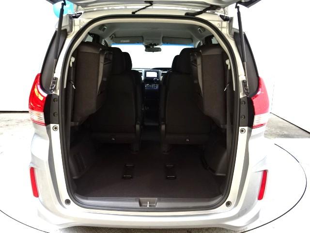 フリード Ｇ・ホンダセンシング　６人　メモリーナビ　リアカメラ　両側電動ドア　Ｂｌｕｅｔｏｏｔｈ　フルセグＴＶ　ＥＴＣ　ＬＥＤライト　ワンオーナー　Ｆセグ　追突被害軽減ブレーキ　ｉストップ　Ｗエアバッグ　パワーウィンドウ　１オ－ナ－（18枚目）