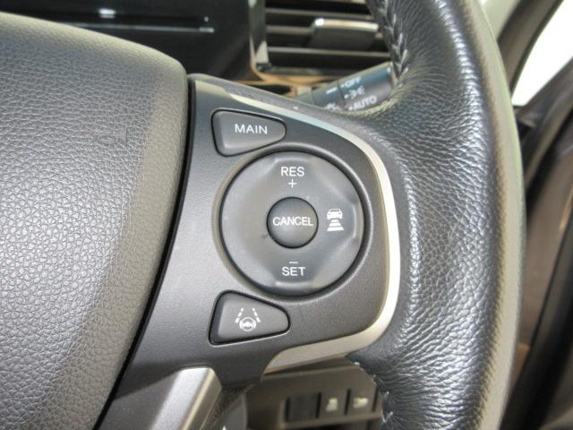 ステップワゴンスパーダ スパーダハイブリッドＧホンダセンシング　ＨｏｎｄａＳＥＮＳＩＮＧ　前後ドラレコ　メモリーナビ　フルセグＴＶ　リヤカメラ　ＥＴＣ　Ｂｌｕｅｔｏｏｔｈ　ＣＭＢＳ　スマキー　Ａストップ　ＥＳＣ　ＵＳＢ入力　両側自動ドア　オートエアコン　地デジ（9枚目）